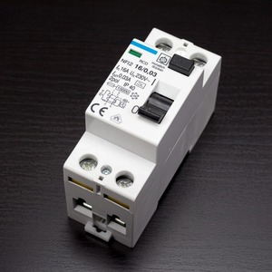 Zapojenie prúdového chrániča je kľúčové pre ochranu pred úrazom elektrinou.